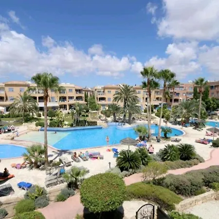 Paphos-limnaria Garden