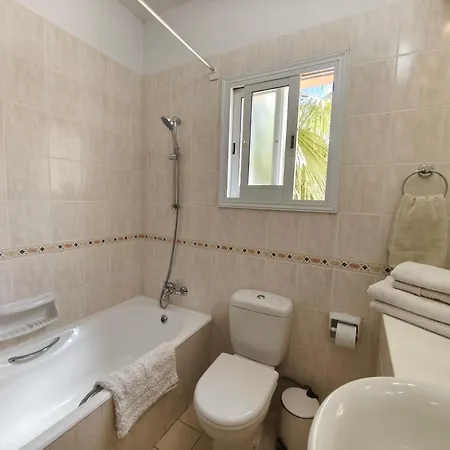 Paphos-limnaria Garden