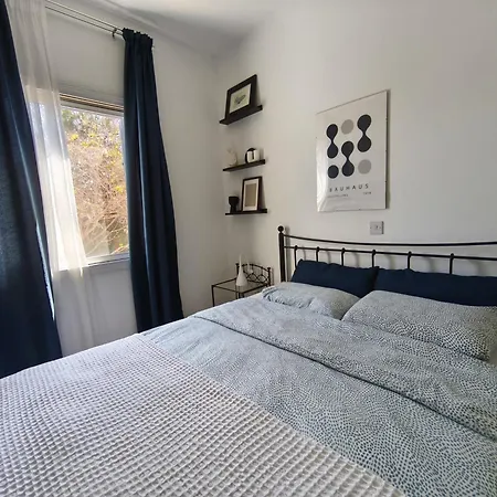 Paphos-limnaria Garden Apartment