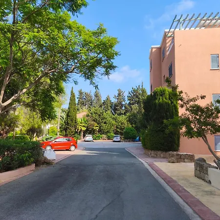 Paphos-limnaria Garden * 파포스