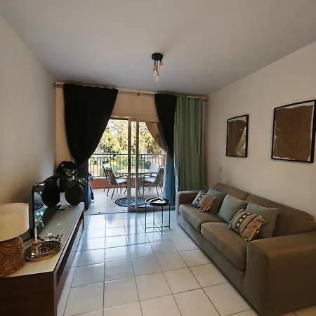 Paphos-limnaria Garden アパート *