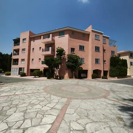 アパート Paphos-limnaria Garden